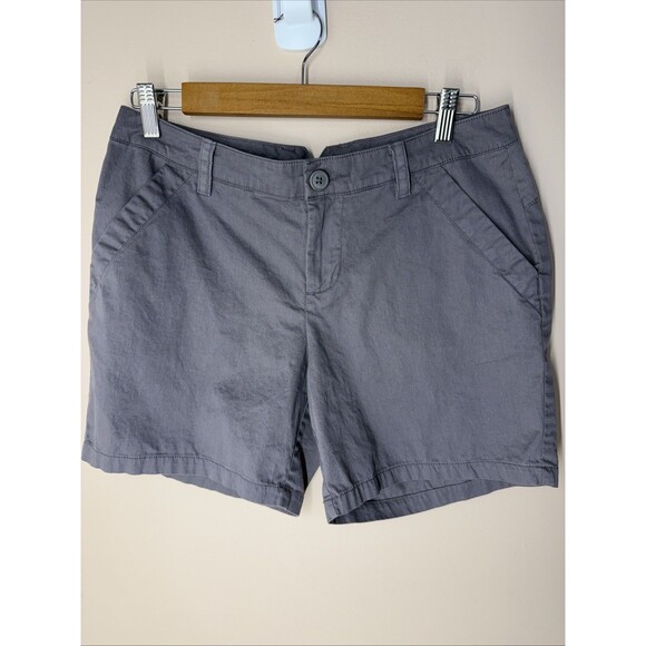 Columbia Gray Women’s Cotton Chino Shorts Size 8 Outdoor Hiking Casual - Picture 1 of 11